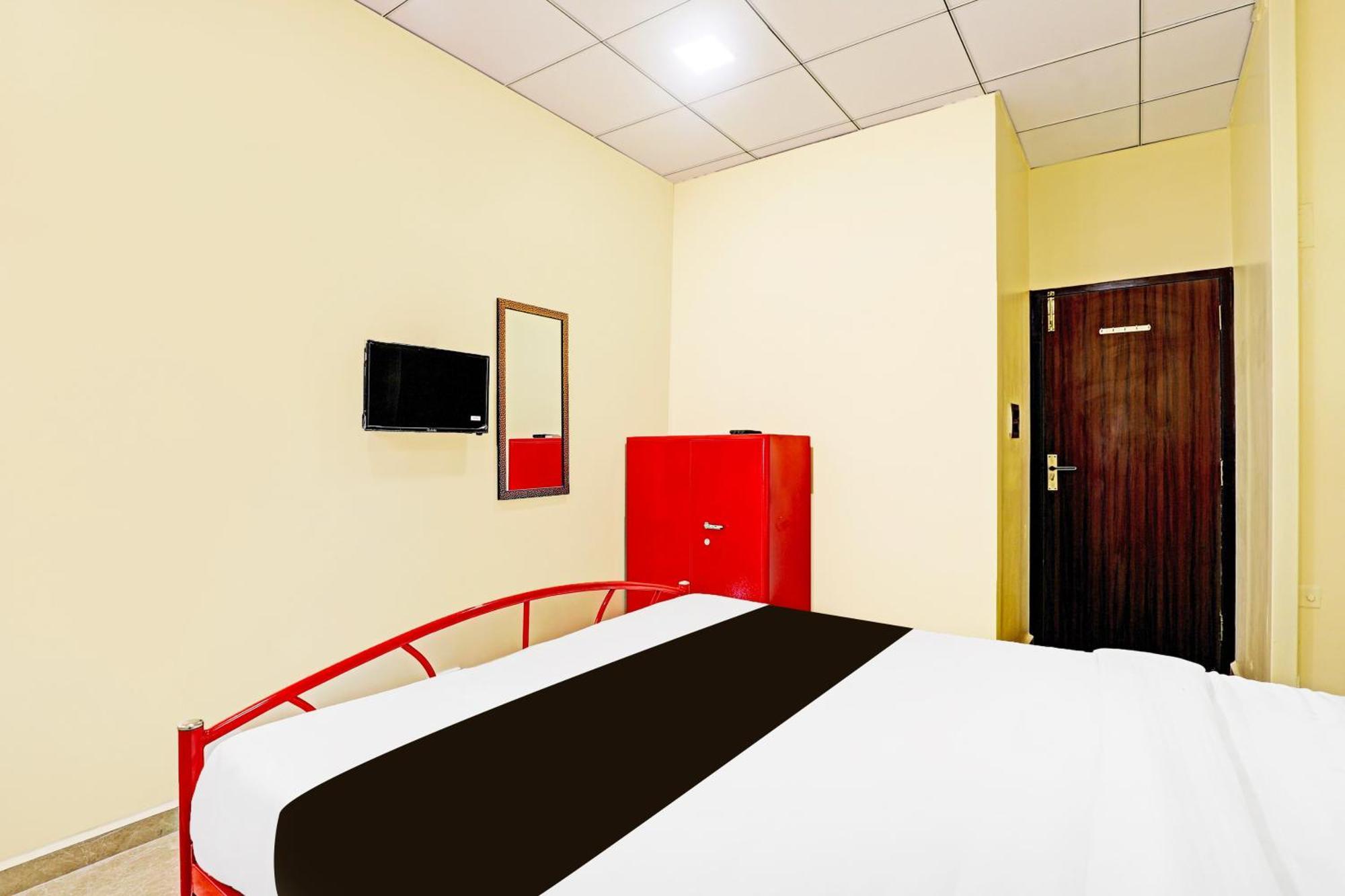 Hotel O Yrv